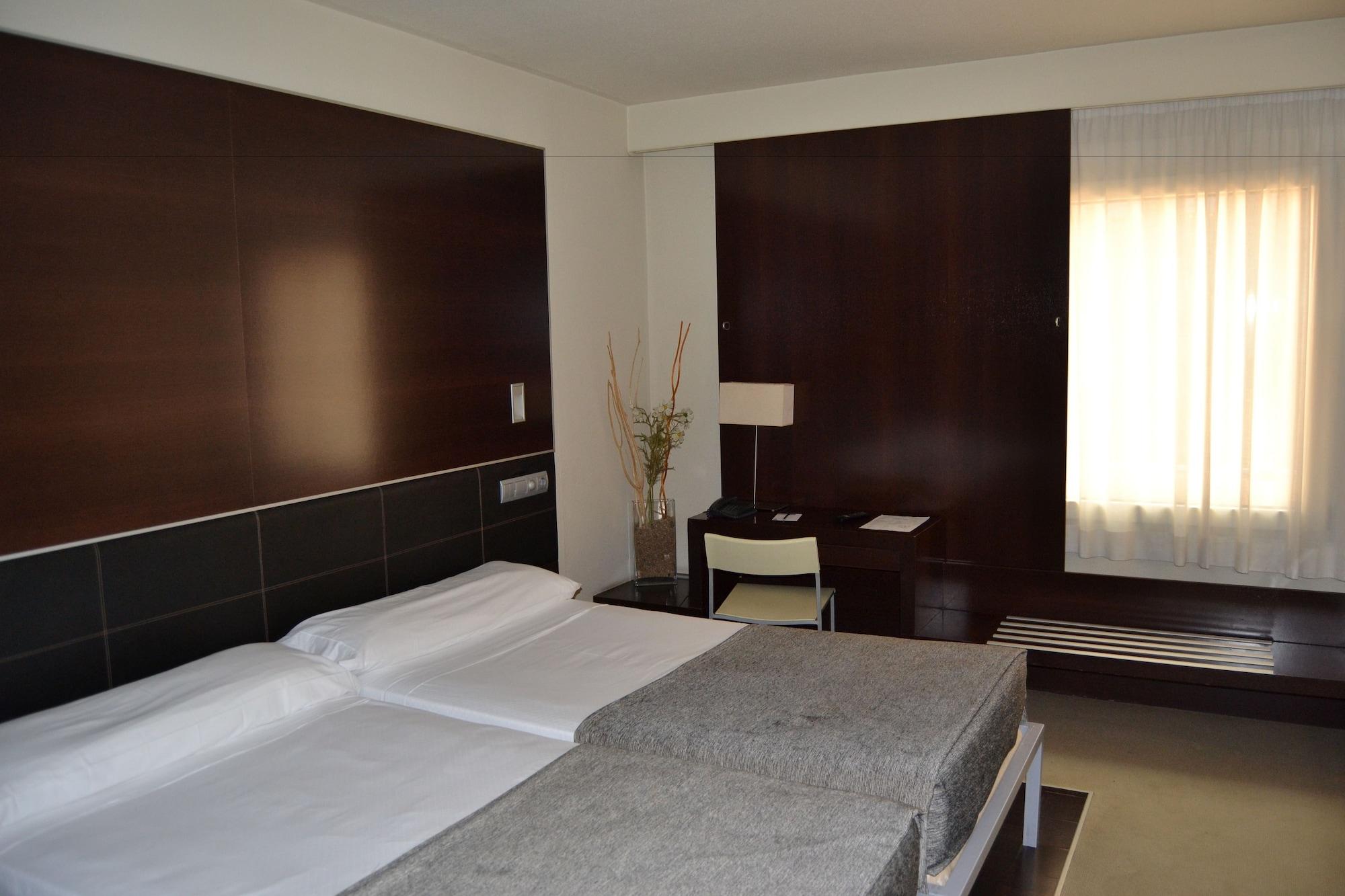 Puerta De Africa Hotel 4*